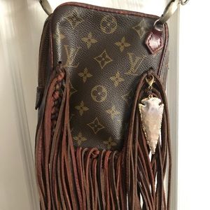 Louis Vuitton (Vintage Boho)